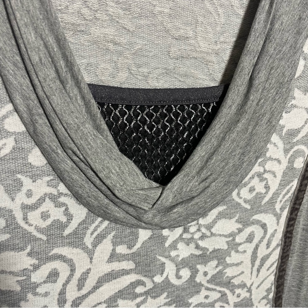 Dolcezza Tunic Long Sleeve top - Picture 6 of 6